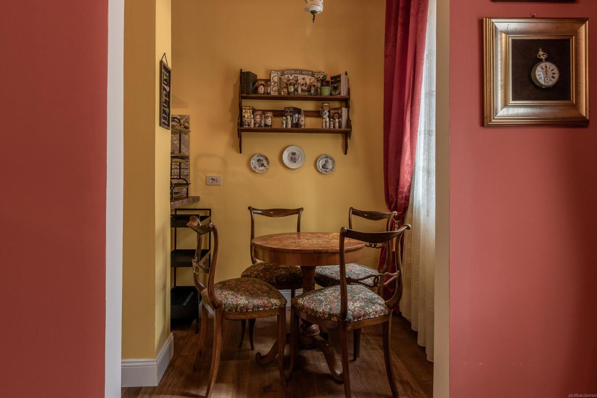 The House Of Harry Potter And A Story Apartment Ferrara