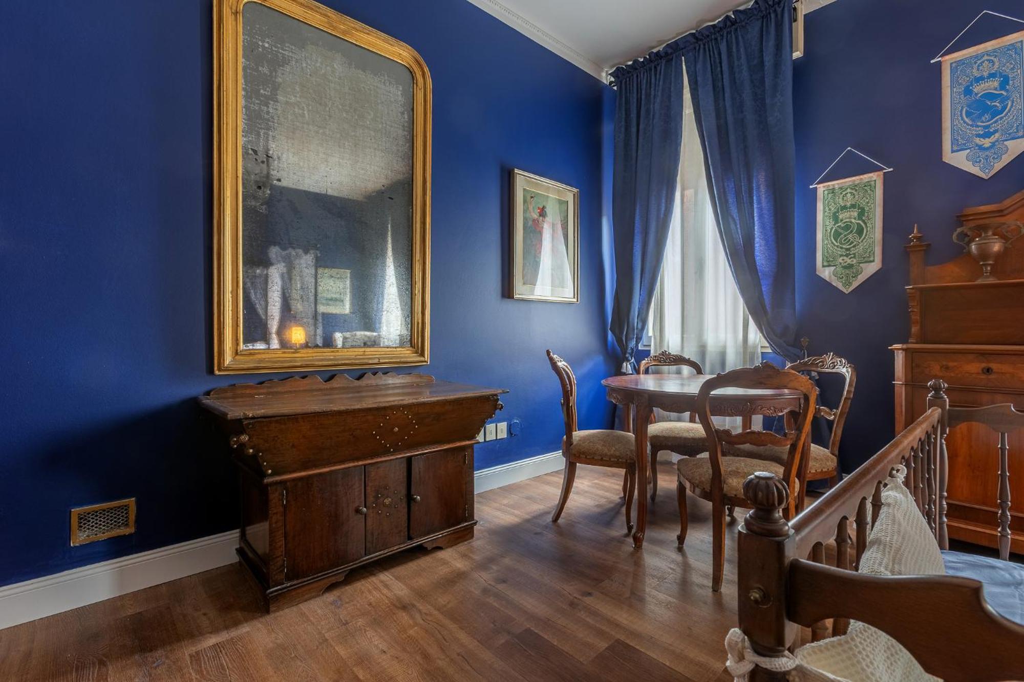 The House Of Harry Potter And A Story Apartment